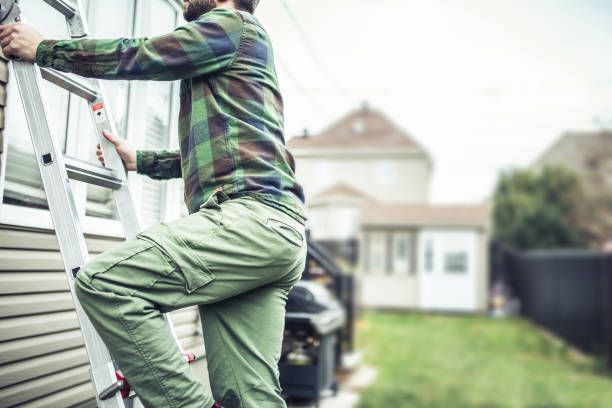 Affordable siding repair and maintenance services in Doraville, GA